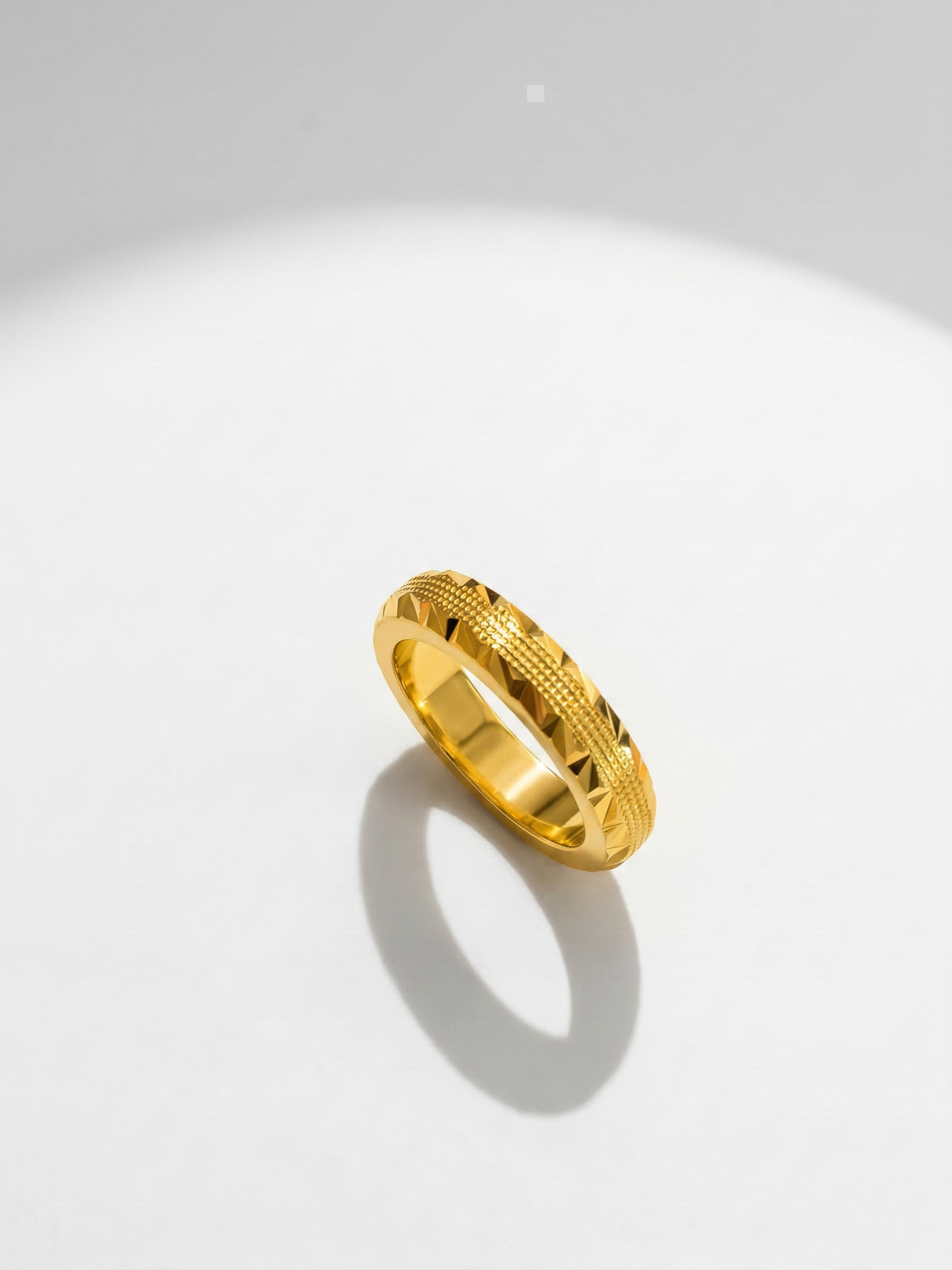 FacetEdge 24K Gold Ring